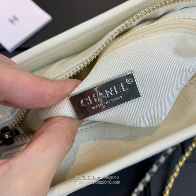 Chanel女包 91810 2019新款 Chanel Gabrielle鱷魚流浪包 皮裹鏈條 香奈爾肩背包 香奈兒流浪包  djc2620